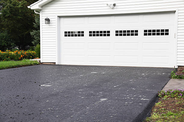 Best Attic Cleanout  in King, WI